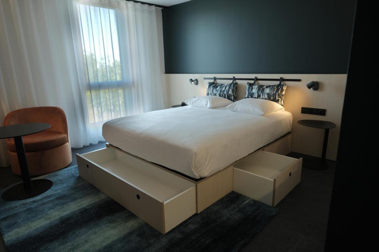 Hotel Live Bordeaux 3*