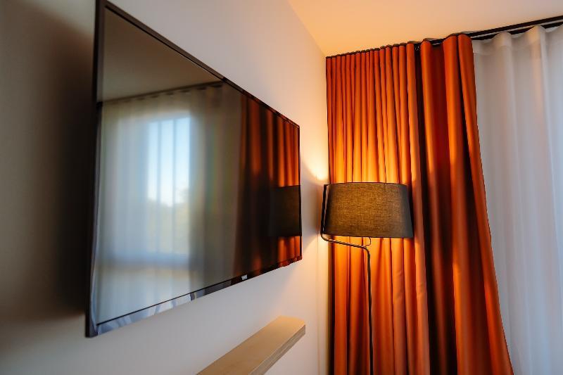 Live Bordeaux Hotel 3*